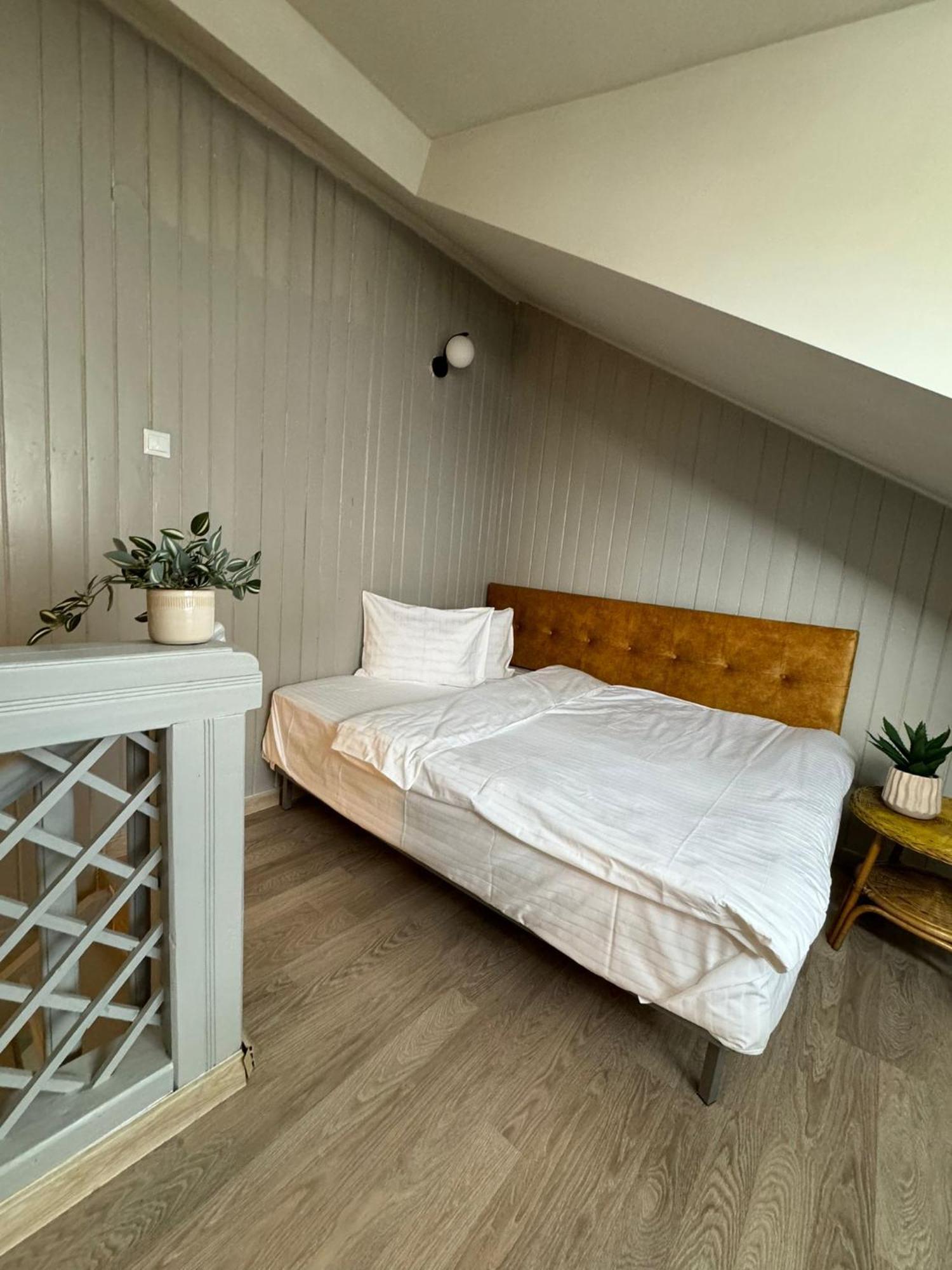 Central Stay Brasov Ngoại thất bức ảnh